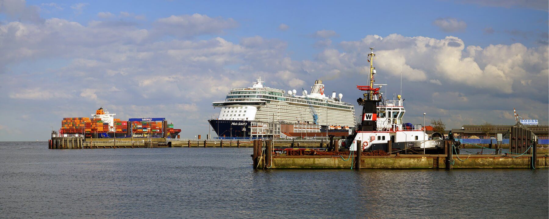 Die Mein Schiff 3 am Hafen